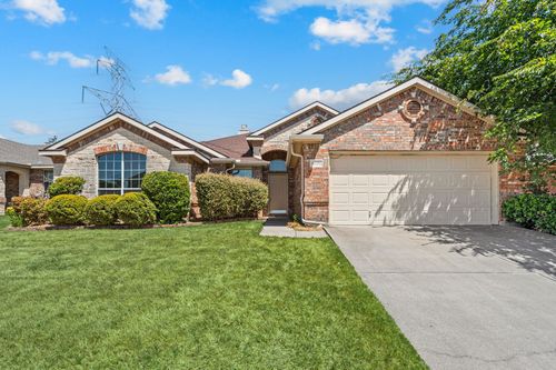 6701 Terrace Glen Dr, Arlington, TX, 76002-3652 | Card Image