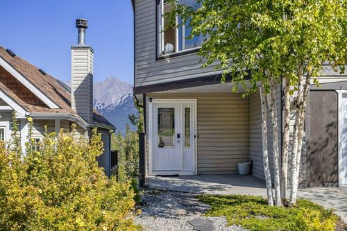 808 Lawrence Grassi Ridge, Canmore, AB, T1W2Y6 | Card Image