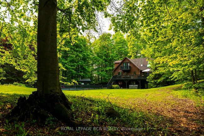 427049 25 Sideroad, House other with 6 bedrooms, 4 bathrooms and 10 parking in Mono ON | Image 9