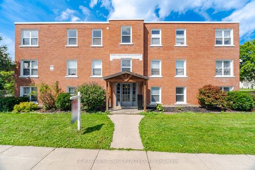 5-133 N Service Rd E, Oakville, ON, L6H1A3 | Card Image