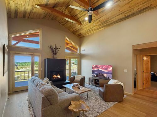 2-e-17B Winter Park Ln, Angel Fire, NM, 87710-8304 | Card Image
