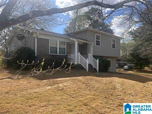 313 Harris Ave, ADAMSVILLE, AL, 35005-2208 | Card Image