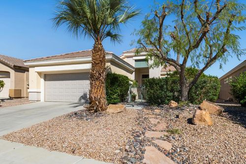 78160 Bovee Cir, Palm Desert, CA, 92211-2330 | Card Image
