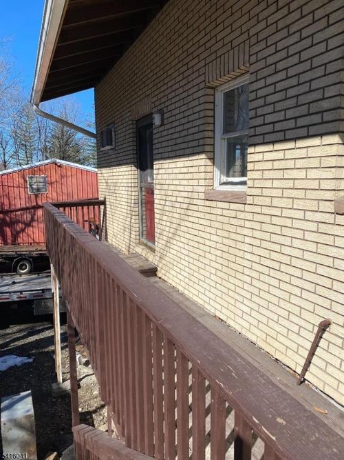 244 State Rt 23 S, Hamburg, NJ, 07419-1710 | Card Image