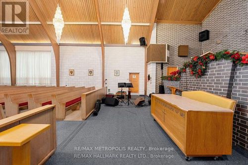1-233 Westview Boulevard, Toronto (O'Connor-Parkview), ON, M4B3J7 | Card Image