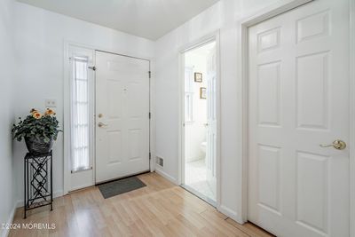 Light filled Foyer | Image 3