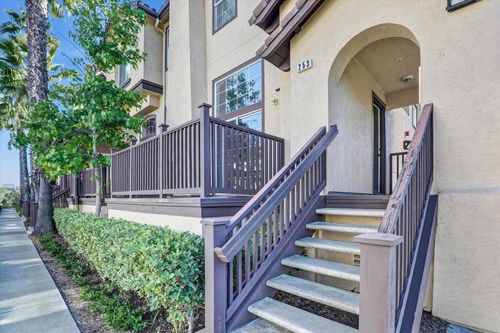 unit-253-10292 Wateridge Cir, San Diego, CA, 92121-5730 | Card Image