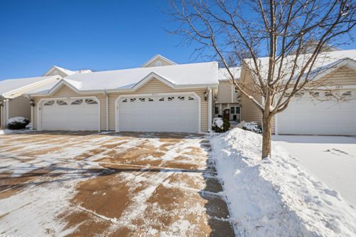 997 Hill Court, Shoreview, MN, 55126 | Card Image