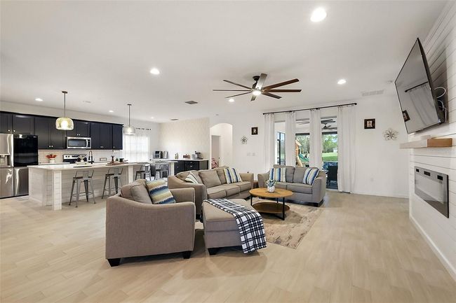 488 Avila Pl, House other with 4 bedrooms, 3 bathrooms and null parking in Howey In The Hills FL | Image 5