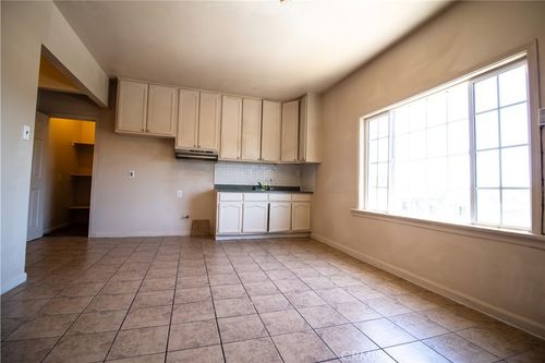 4529 S Vermont Ave, Los Angeles, CA, 90037-1936 | Card Image