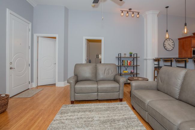 APT-2F - 508 Main St, Condo with 2 bedrooms, 2 bathrooms and null parking in Evansville IN | Image 4