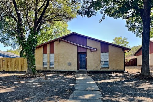 1204 Whitehall Dr, Plano, TX, 75023-6743 | Card Image