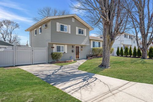 159 Gibson Ave, Brentwood, NY, 11717-5005 | Card Image