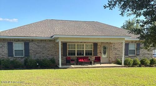 147 Howell Ferry Rd, Lucedale, MS, 39452-4187 | Card Image