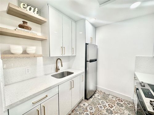 413j-101 Sw 132nd Way, Pembroke Pines, FL, 33027-1668 | Card Image