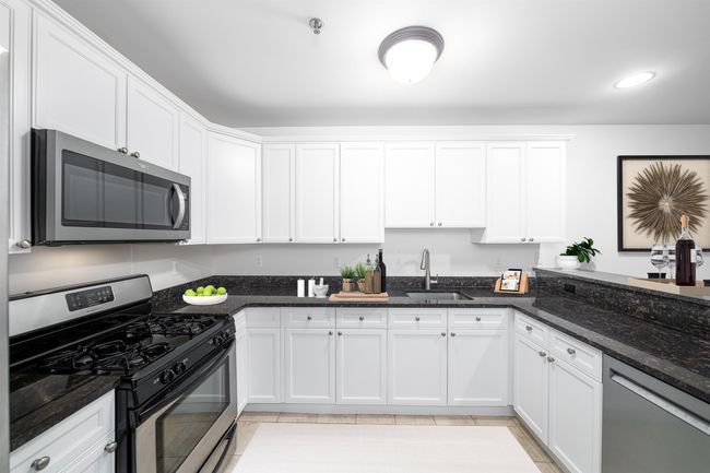 APT-3C - 650 2 Nd St, Condo with 3 bedrooms, 2 bathrooms and null parking in Hoboken NJ | Image 7