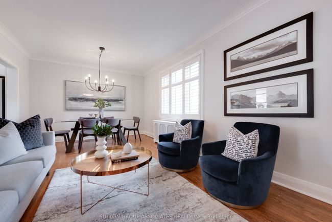 542 Atlas Ave, House other with 3 bedrooms, 2 bathrooms and 2 parking in York ON | Image 6