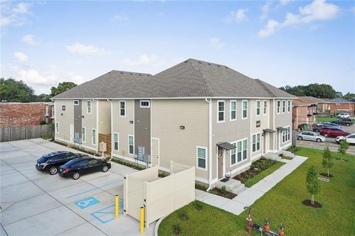 c-4404 Barnett St, Metairie, LA, 70006-2187 | Card Image