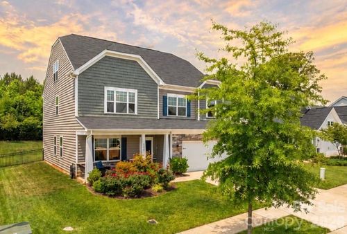 2643 Swamp Chestnut Oak Ln, Gastonia, NC, 28056-0042 | Card Image