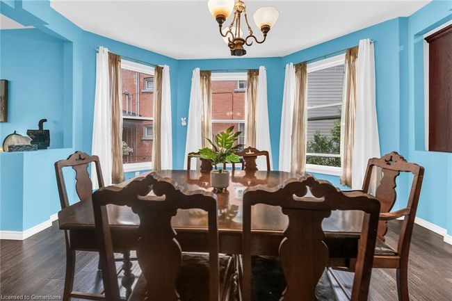 7 Robinson St S, House other with 6 bedrooms, 2 bathrooms and 8 parking in Grimsby ON | Image 9