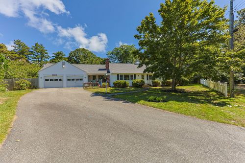 18 Rangely Ln, South Dennis, MA, 02660-3724 | Card Image