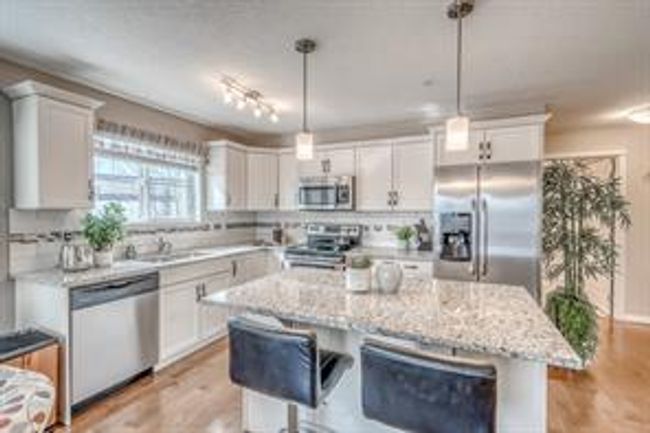 212 - 406 Cranberry Pk Se, Condo with 2 bedrooms, 2 bathrooms and 1 parking in Calgary AB | Image 7