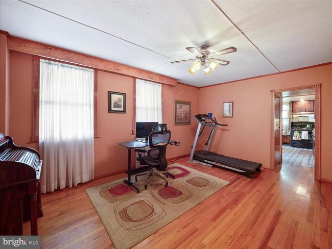 62 N 4 Th St, Home with 3 bedrooms, 1 bathrooms and null parking in CHAMBERSBURG PA | Image 9