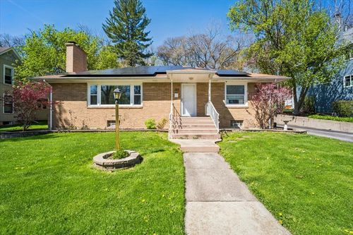 155 N Lincoln Avenue, Carpentersville, IL, 60110 | Card Image