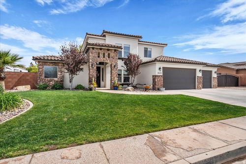 2635 S 3070 E, St. George, UT, 84790-8684 | Card Image