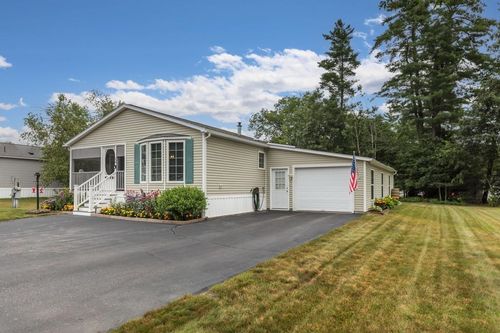 26 Watercress Dr, Rochester, NH, 03868-7117 | Card Image