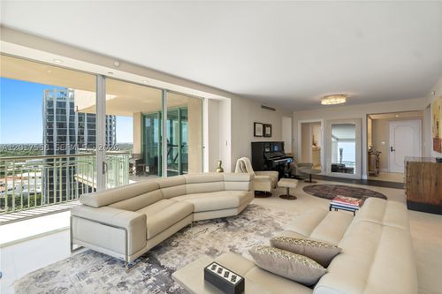 1802-3350 Sw 27th Ave, Coconut Grove, FL, 33133-5327 | Card Image