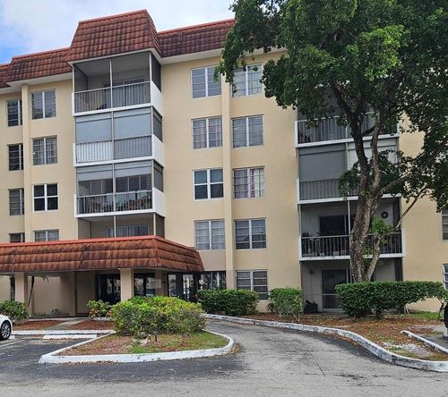 apt-510-4172 Inverrary Dr, Lauderhill, FL, 33319-4593 | Card Image