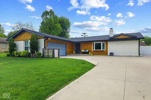 5211 Flintstone Dr, Indianapolis, IN, 46237-3017 | Card Image