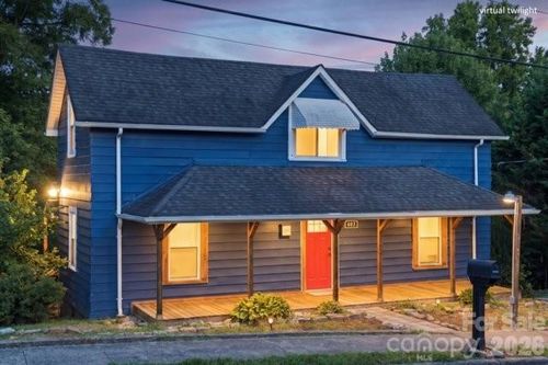 403 Spruce St Sw, Lenoir, NC, 28645-5540 | Card Image
