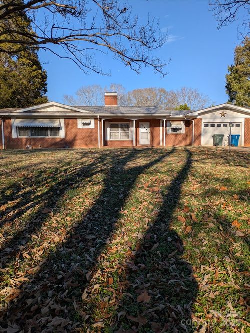 204 Morlan Park Rd, Salisbury, NC, 28146-6041 | Card Image