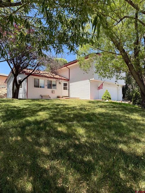 66182 Crestview Dr, Montrose, CO, 81403-7771 | Card Image