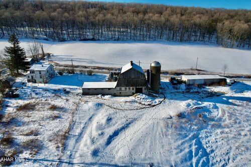 5620 Milligans Cove Rd, Manns Choice, PA, 15550-8423 | Card Image