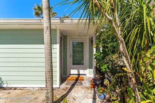 1852 Glenwood Dr, Melbourne, FL, 32935-5436 | Card Image