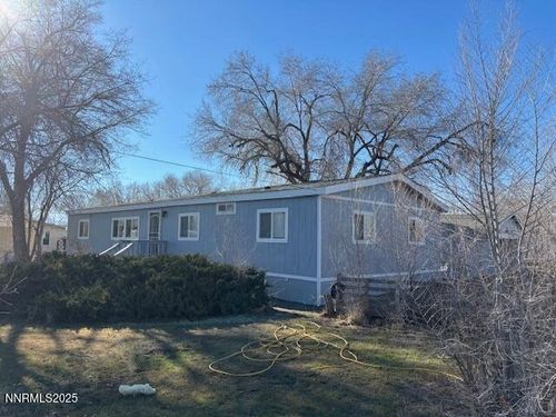 5595 Yukon Dr, Sun Valley, NV, 89433-7527 | Card Image