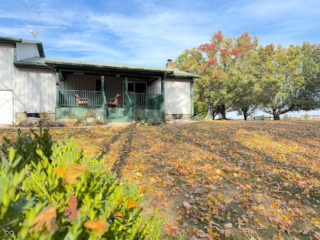 8052 E Ash Rd, House other with 2 bedrooms, 3 bathrooms and null parking in Bloomfield IN | Image 25