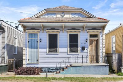 2741 St. Peter Street, House other with 3 bedrooms, 2 bathrooms and null parking in New Orleans LA | Image 2