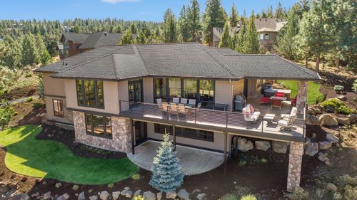 3363 Nw Starview Dr, Bend, OR, 97703-1146 | Card Image
