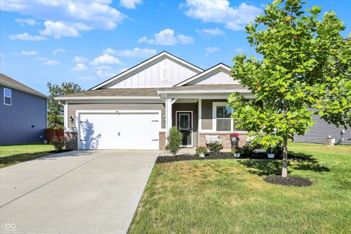 4552 Blacktail Dr, Indianapolis, IN, 46239-1697 | Card Image