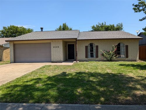 5209 Gates Dr, The Colony, TX, 75056-1872 | Card Image