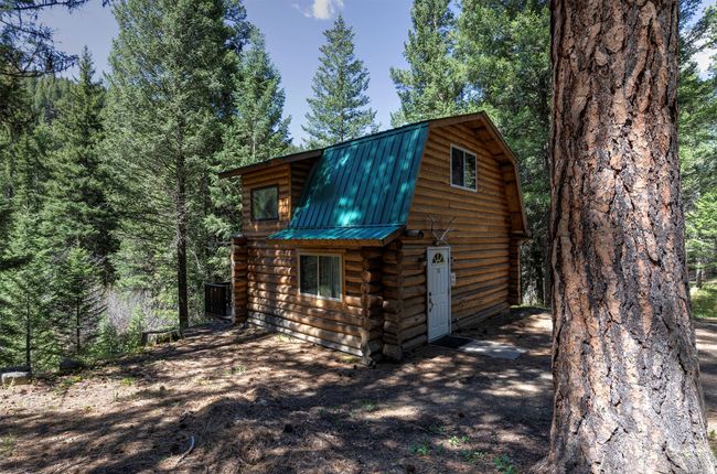 283 Lost Trail Hot Springs Rd, House other with 24 bedrooms, 24 bathrooms and null parking in Sula MT | Image 18