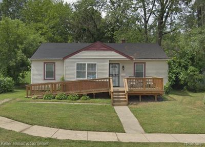 15861 Knight, Home with 3 bedrooms, 1 bathrooms and null parking in Redford Twp MI | Image 1