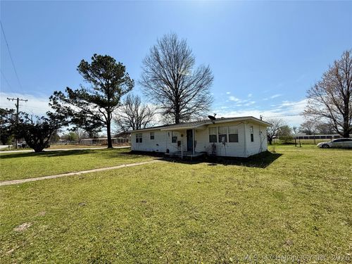 101 W Paul, Allen, OK, 74825-4708 | Card Image