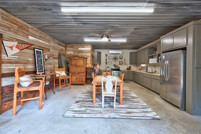 622 W 7 Th St, House other with 4 bedrooms, 3 bathrooms and null parking in Taylor TX | Image 33