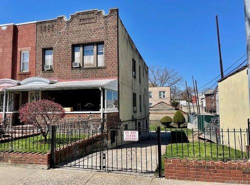 ground-floor-50-14 42nd Street, New York, NY, 11104 | Card Image