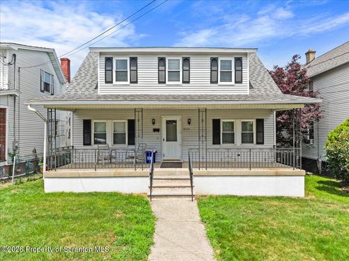 1424 W Gibson St, Scranton, PA, 18504-1154 | Card Image